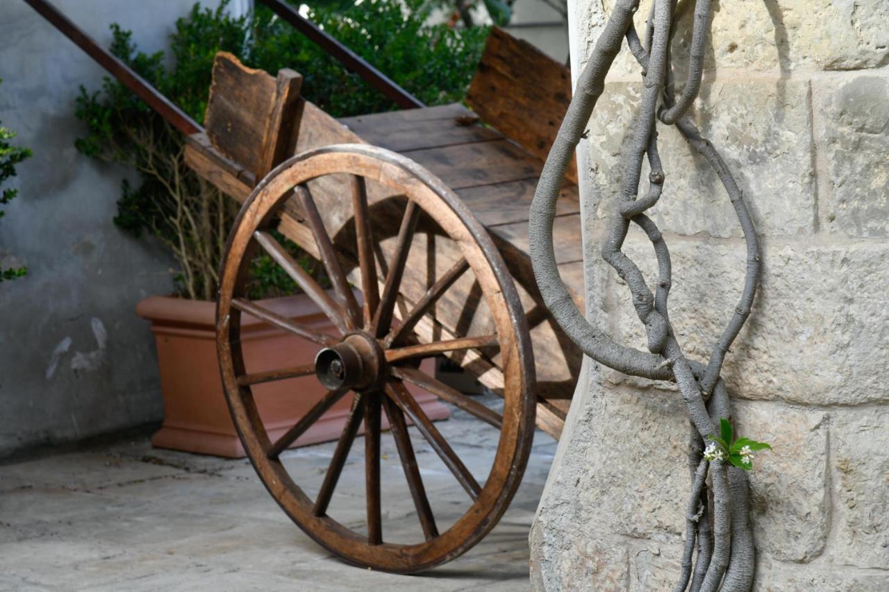 Dimora Duchessina Suites De Charme Minervino di Lecce Exterior photo